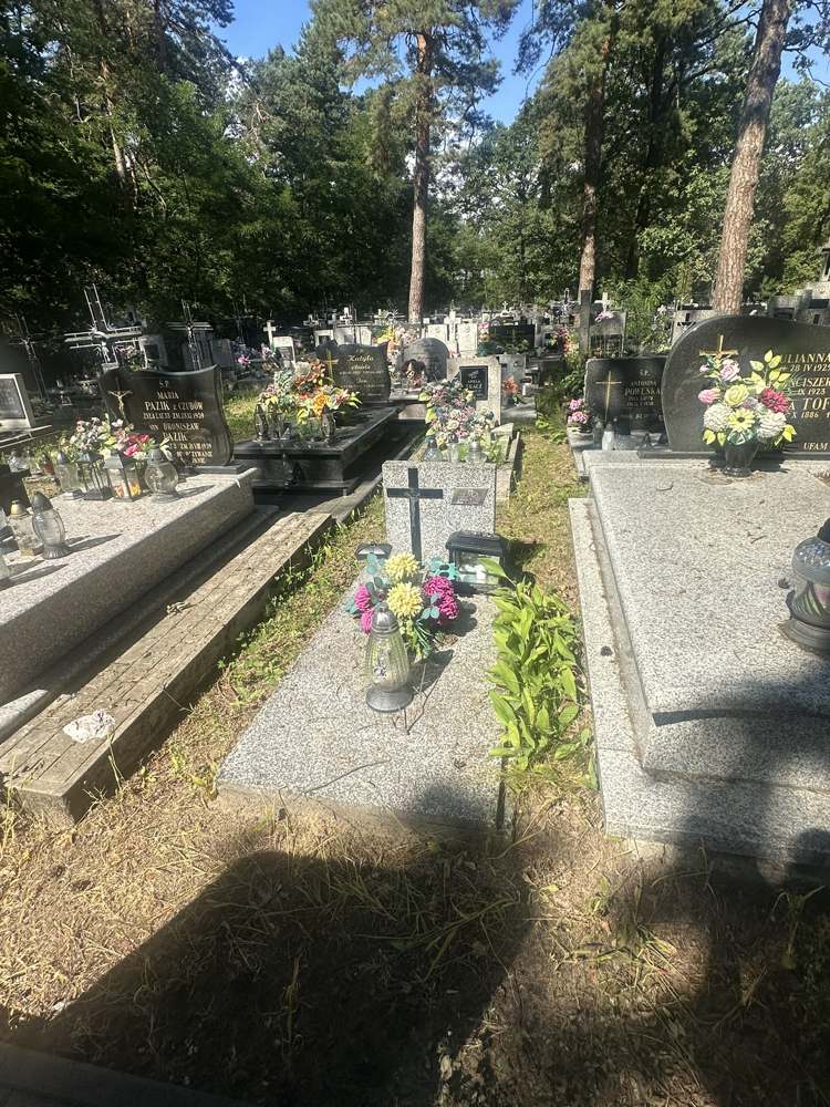 The Aniela Pchełka grave in Sector A, Pysznica cemetery